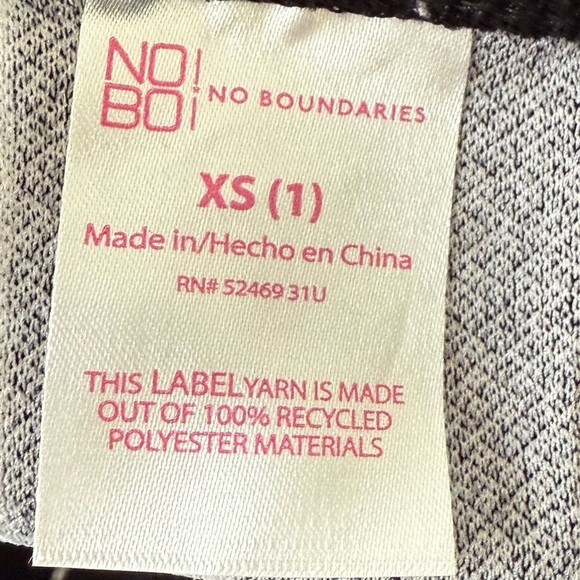 Black and white jumpsuit size XS - Picture 8 of 9